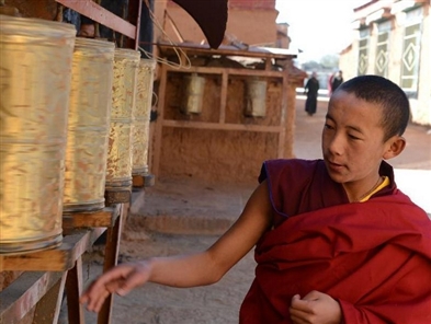 Photos: Life of a young monk in China's Tibet