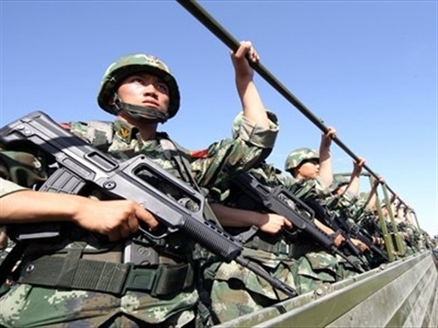 Xinjiang bolsters local officials