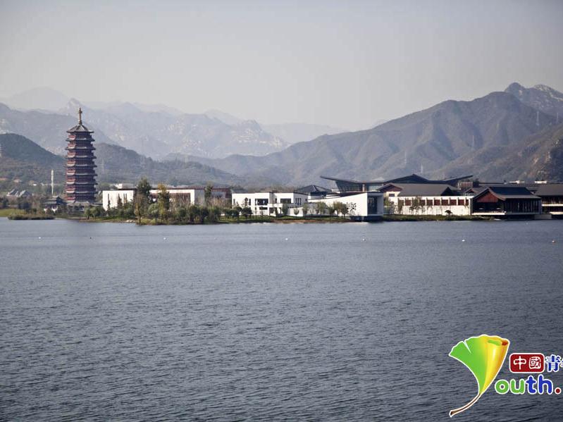 Yanxi Lake: Venue for APEC China 2014