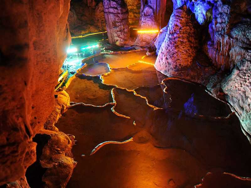 Scenery of Yanxiang Cave in China's Shaanxi