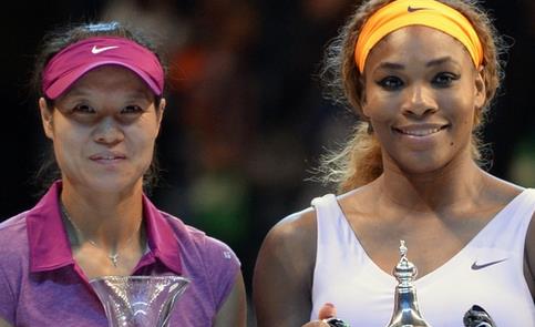 Serena Williams beats Li Na for WTA title
