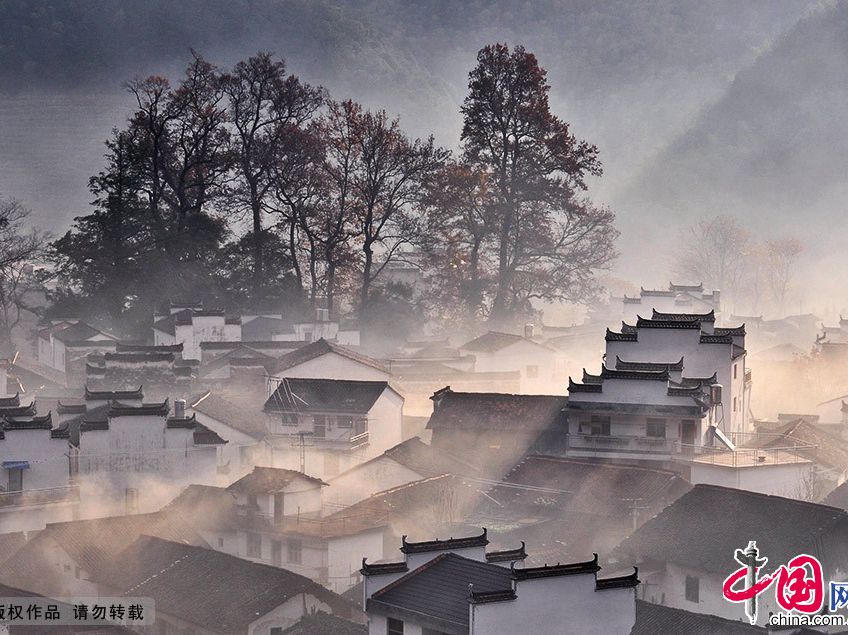 Beautiful scenery of Wuyuan in early winter