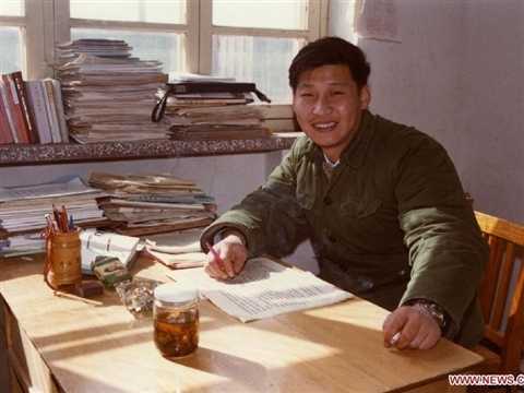 Xi Jingping(1979-1983)