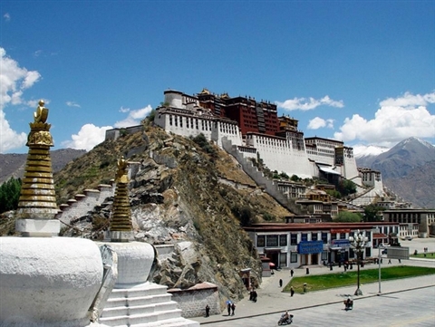 Tibet opens up as new domestic tax haven