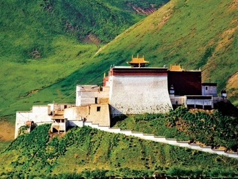 Zandan Monastery (赞丹寺): ‘Little Potala Palace’ in Tibet