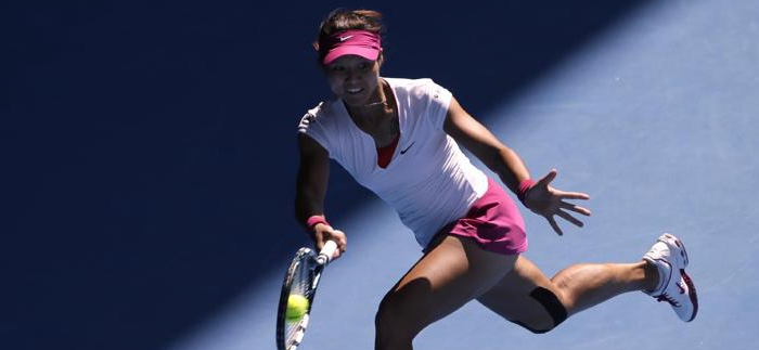 Li Na reaches her third Australian Open final in four years