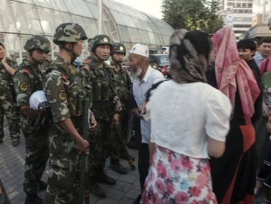 Three injured in knife attack in Xinjiang