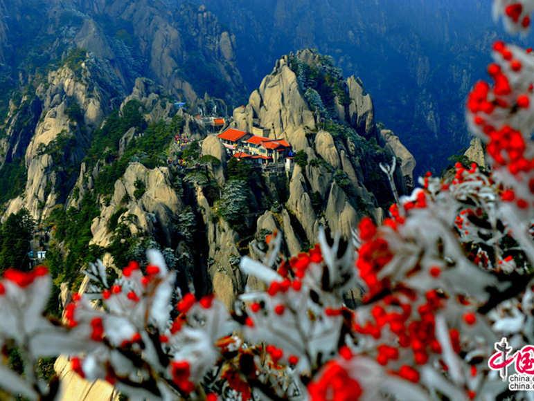 Travel destinations for early spring: Huangshan in snow