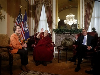 Dalai Lama opens Senate session with prayer