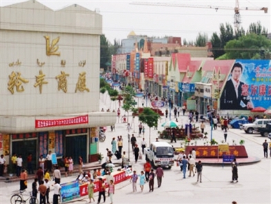 Blasts in Xinjiang kill two; govt censures officials