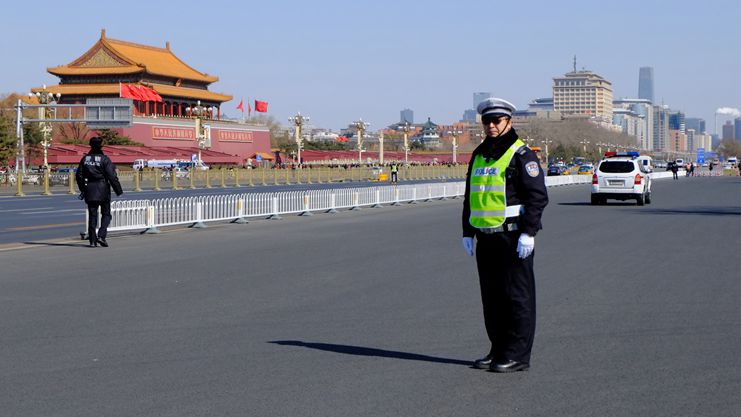Beijing tightens security for the opening ceremony of the CPPCC