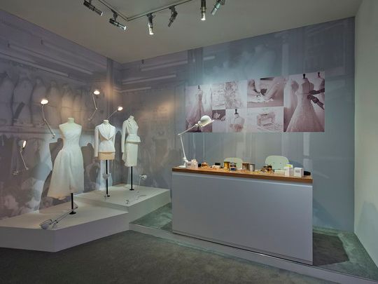 Beijing holds exhibition on legendary fragrance