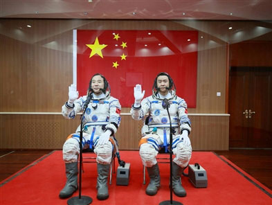 China launches astronauts on its longest space mission
