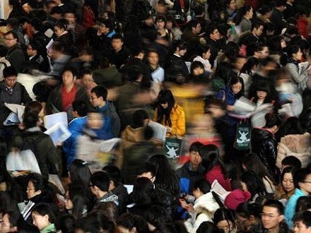 China’s migrant population bolsters real estate market in central, western China