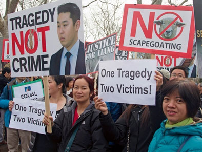 Thousands join rally backing Chinese-American cop convicted of manslaughter