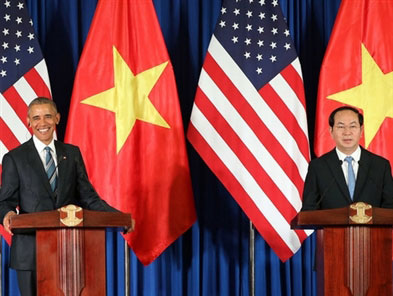 US lifts Vietnam arms embargo as China is more assertive in South China Sea