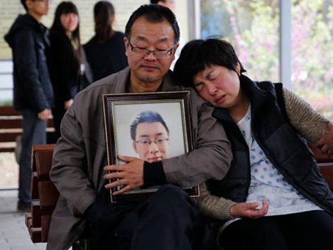 Death of college student triggers public outcry over China’s medical system