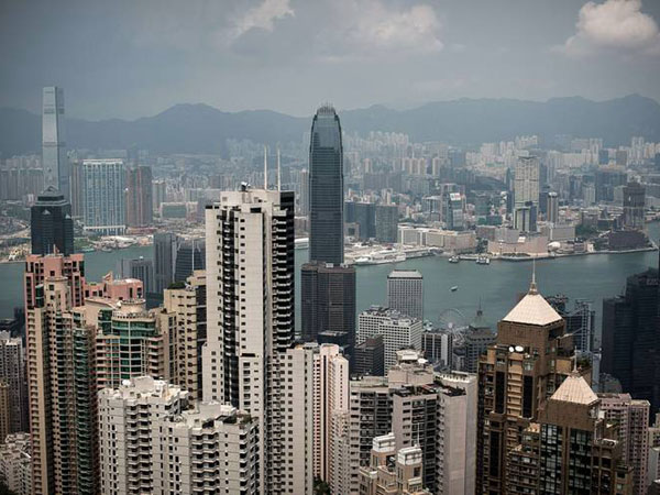 Mainland buyers continue to boost HK insurance industry despite restrictions