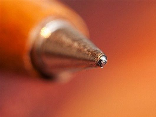 China develops its own ballpoint pen tips
