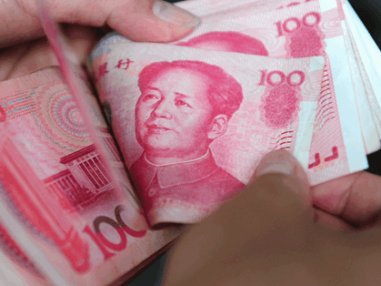 China faces more challenges in keeping yuan stable